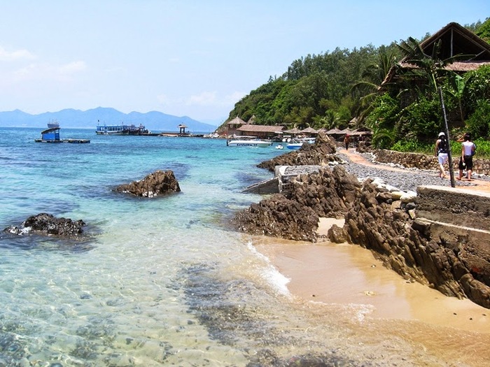 PHỐ BIỂN NHA TRANG